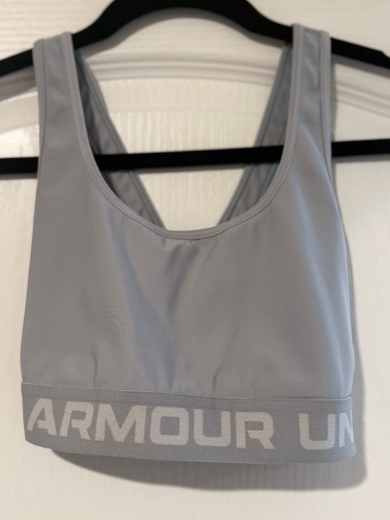 Under Armour Other - 💪 Under Armour Compression Sports Bra – Gray (Size M)